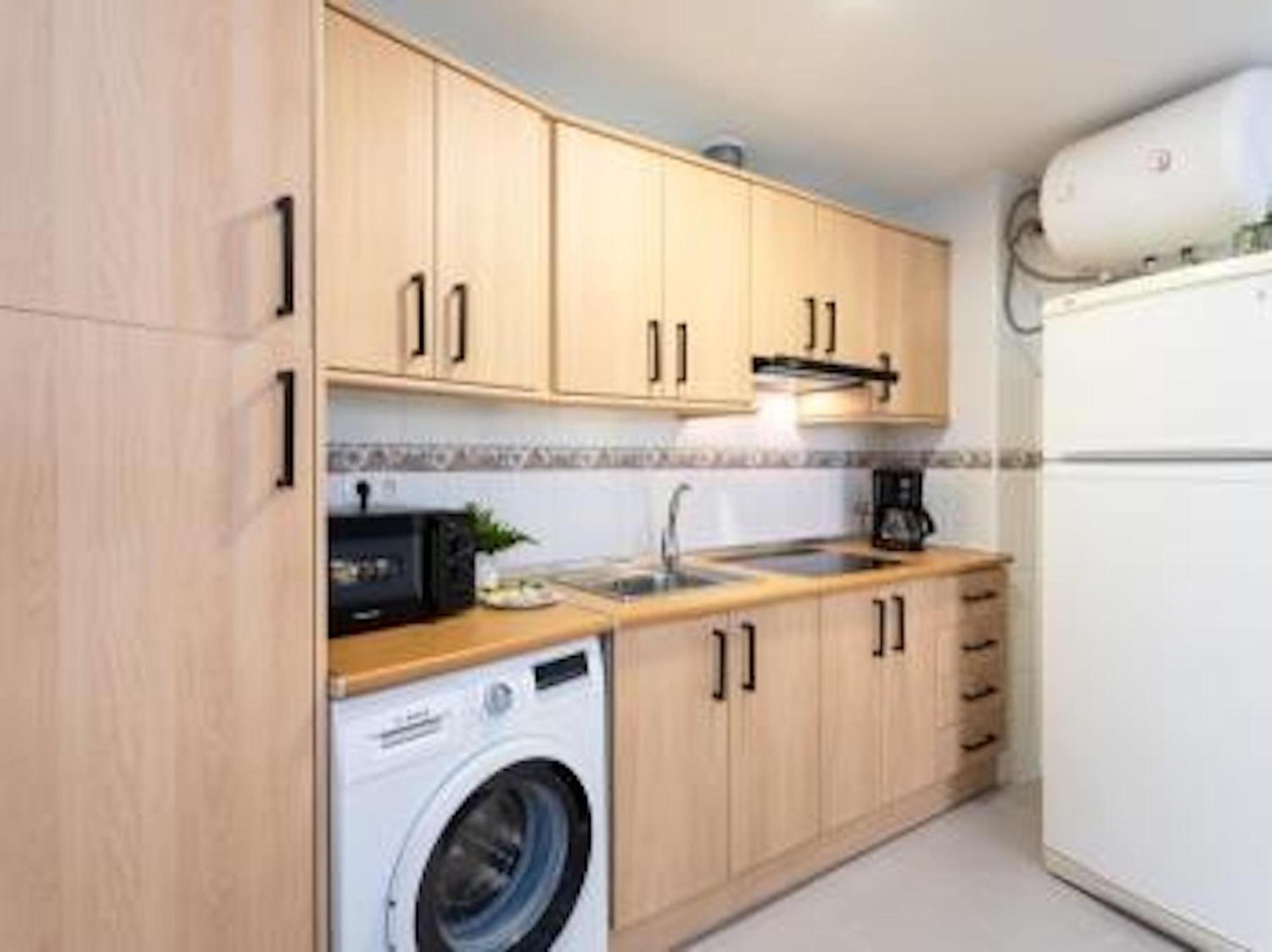 Holidays2Malaga Picasso Area Apartment ภายนอก รูปภาพ